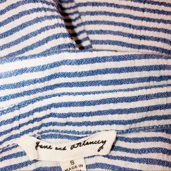 Jane Delancey romantic cold shoulder ruffle top - Picture 4 of 4